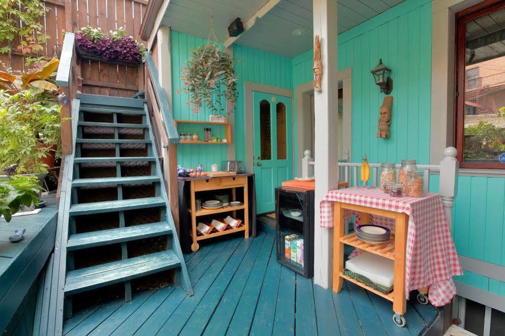 La Loggia Art B&B Montreal Exterior photo